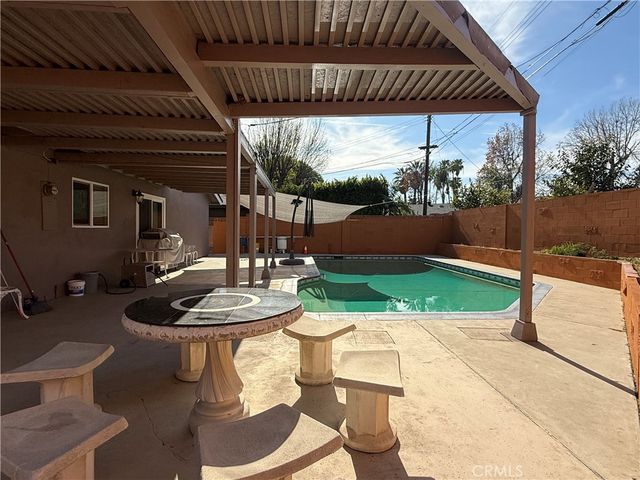 16321 Malden Street, North Hills, CA 91343