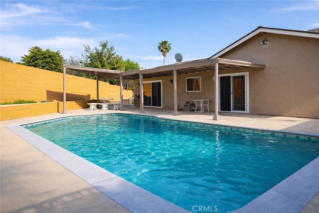 16321 Malden Street, North Hills, CA 91343