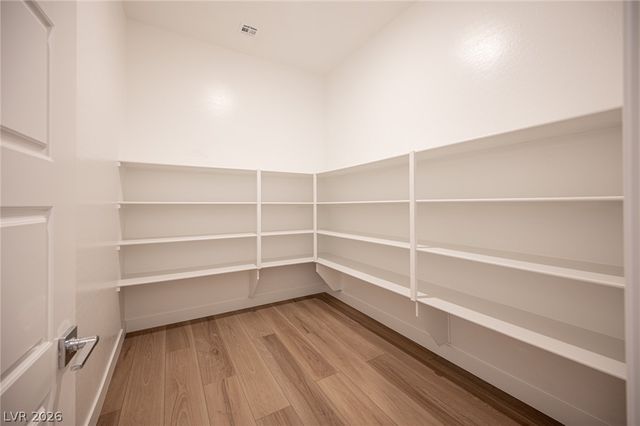 3904 Aiden Creek Avenue, North Las Vegas, NV 89031