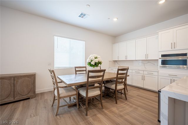 3904 Aiden Creek Avenue, North Las Vegas, NV 89031