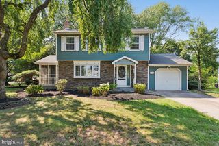 2490 SYLVAN AVE, Trenton, NJ 08610