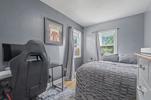 178-180 Brookside Pkwy, Medford, MA 02155