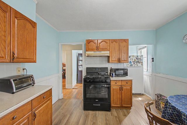 178-180 Brookside Pkwy, Medford, MA 02155