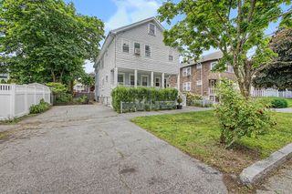 178-180 Brookside Pkwy, Medford, MA 02155