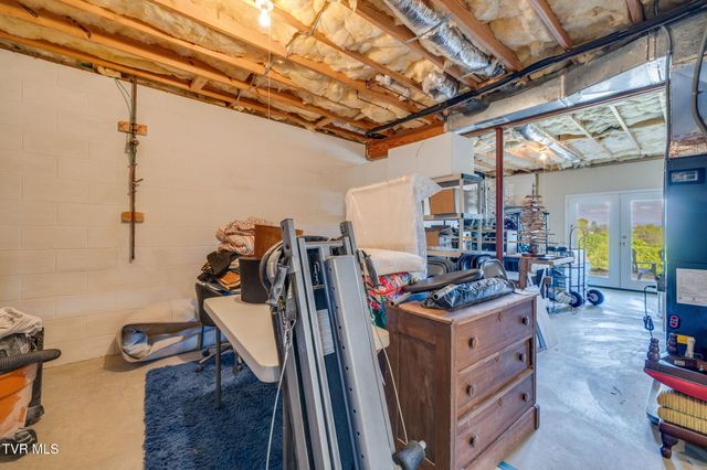 304 Michaels Ridge Boulevard, Johnson City, TN 37615