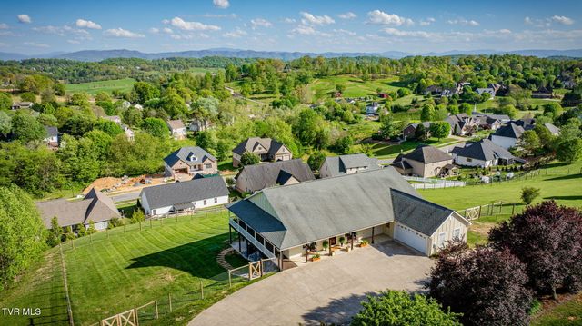 304 Michaels Ridge Boulevard, Johnson City, TN 37615
