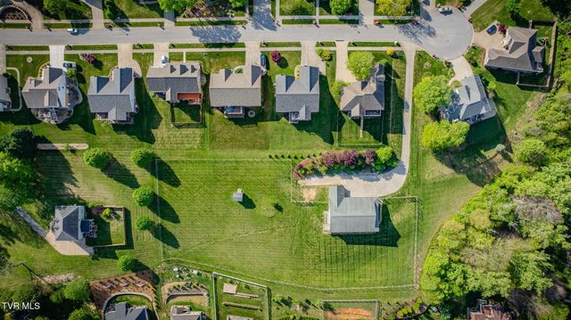 304 Michaels Ridge Boulevard, Johnson City, TN 37615