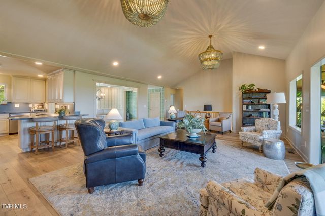 304 Michaels Ridge Boulevard, Johnson City, TN 37615