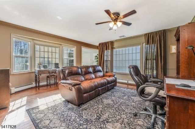 293 Stanton Mountain Rd, Clinton Twp., NJ 08833