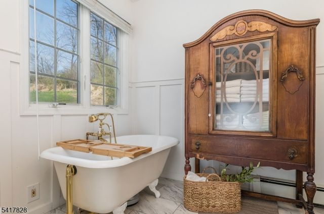 293 Stanton Mountain Rd, Clinton Twp., NJ 08833