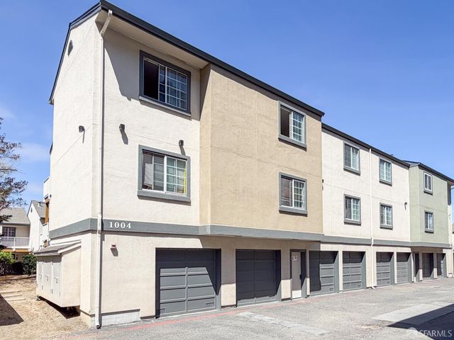 1004 San Antonio Circle 309, Daly City, CA 94014