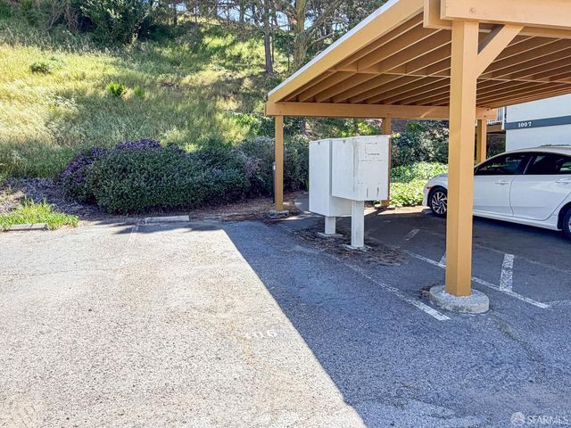 1004 San Antonio Circle 309, Daly City, CA 94014