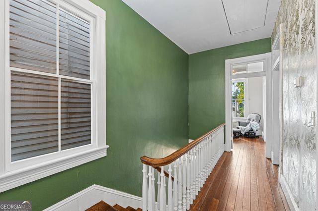 904 E Park Avenue, Savannah, GA 31401