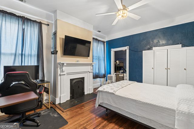 904 E Park Avenue, Savannah, GA 31401