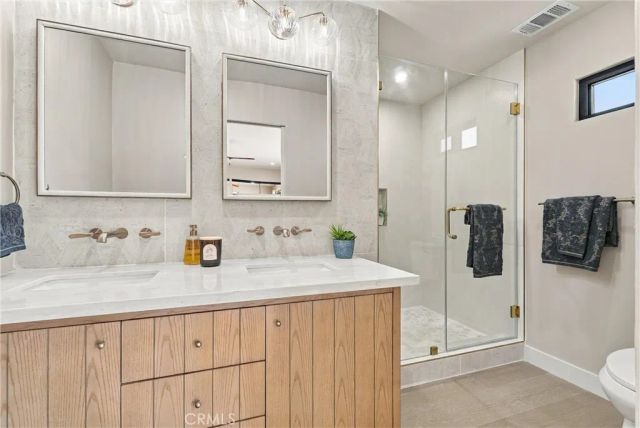 718 Kenoak, Placentia, CA 92870
