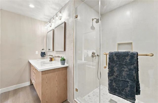 718 Kenoak, Placentia, CA 92870