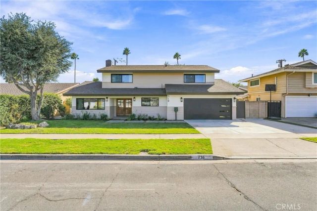 718 Kenoak, Placentia, CA 92870