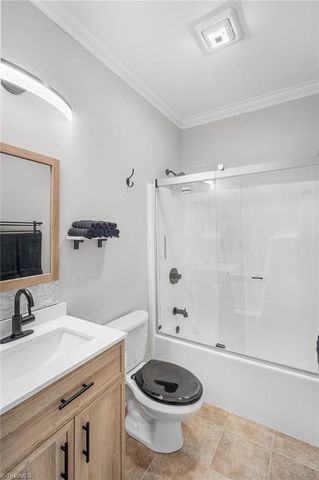 3925 Philpark Drive, Winston-salem, NC 27106