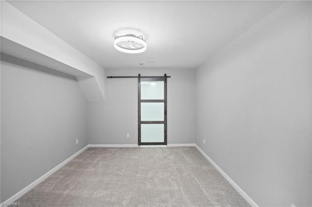 3925 Philpark Drive, Winston-salem, NC 27106