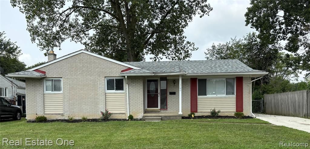 15760 Oakbrook Street, Romulus, MI 48174