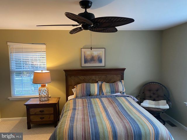 13 FAIRWAY AVE, Georgetown, DE 19947