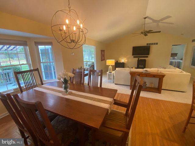 13 FAIRWAY AVE, Georgetown, DE 19947