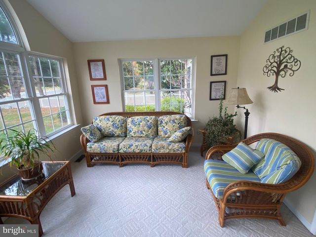 13 FAIRWAY AVE, Georgetown, DE 19947