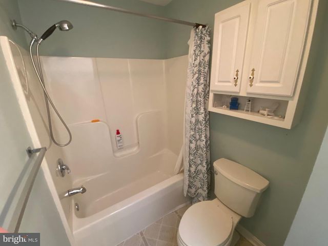 13 FAIRWAY AVE, Georgetown, DE 19947