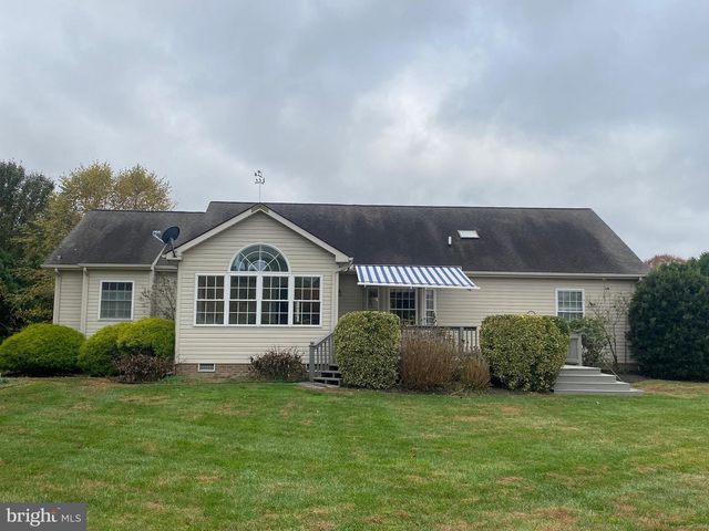 13 FAIRWAY AVE, Georgetown, DE 19947