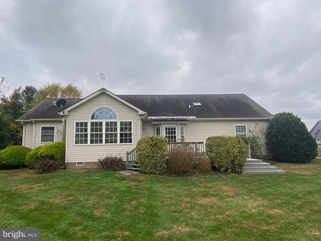 13 FAIRWAY AVE, Georgetown, DE 19947