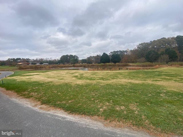 13 FAIRWAY AVE, Georgetown, DE 19947