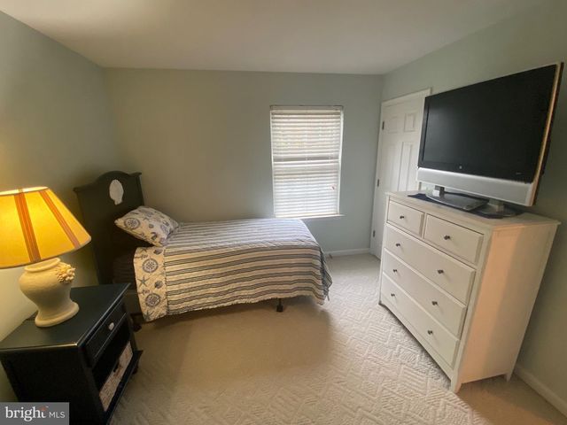 13 FAIRWAY AVE, Georgetown, DE 19947