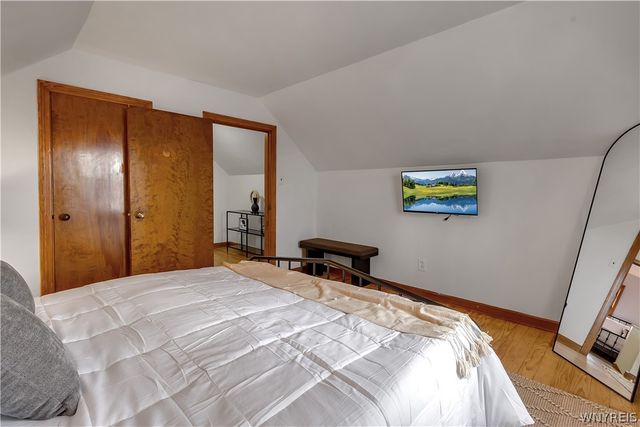 1985 Ridge Road, West Seneca, NY 14224