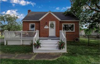 1985 Ridge Road, West Seneca, NY 14224