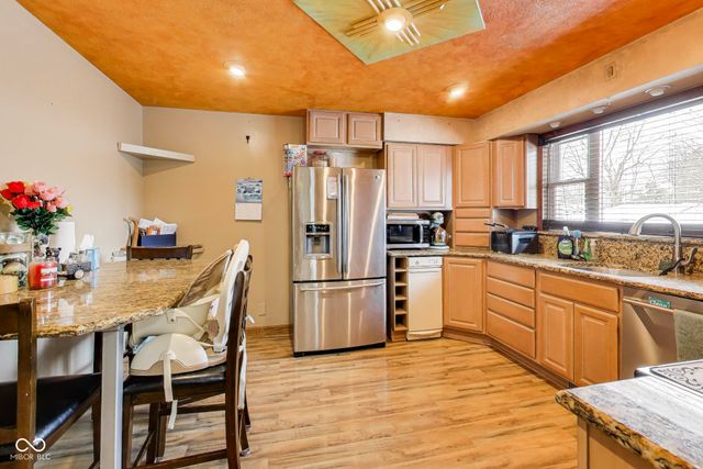 6324 Homestead Drive, Indianapolis, IN 46227