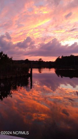 228 Hopkins Seafood Road, Belhaven, NC 27810