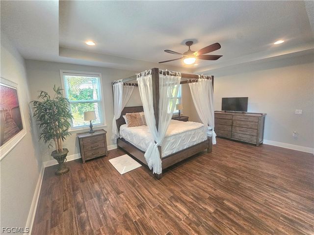 1919 SW 26th TER, Cape Coral, FL 33914