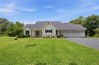 18330 Shaw Road, Chagrin Falls, OH 44023