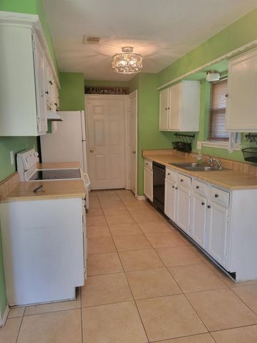 18606 Bridoon Drive, Cypress, TX 77433