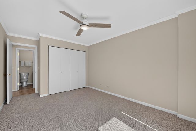 815 Leicester Road 320A, Elk Grove Village, IL 60007