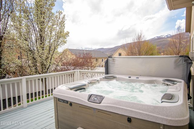 53 W 300, Midway, UT 84049