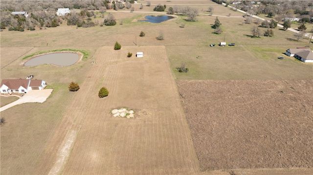 4599 Oakwood Estates, Bryan, TX 77808