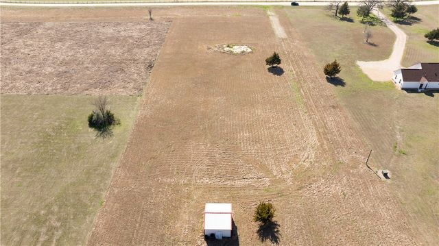 4599 Oakwood Estates, Bryan, TX 77808