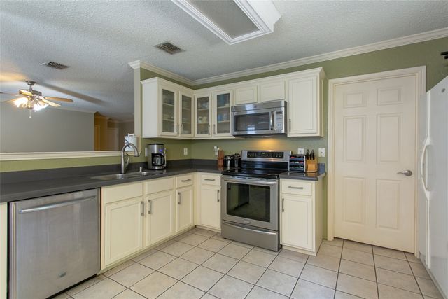 9005 Glen Falls Lane, Denton, TX 76210