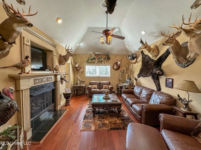 3375 N Ratliff Road, Jackson, MS 39209