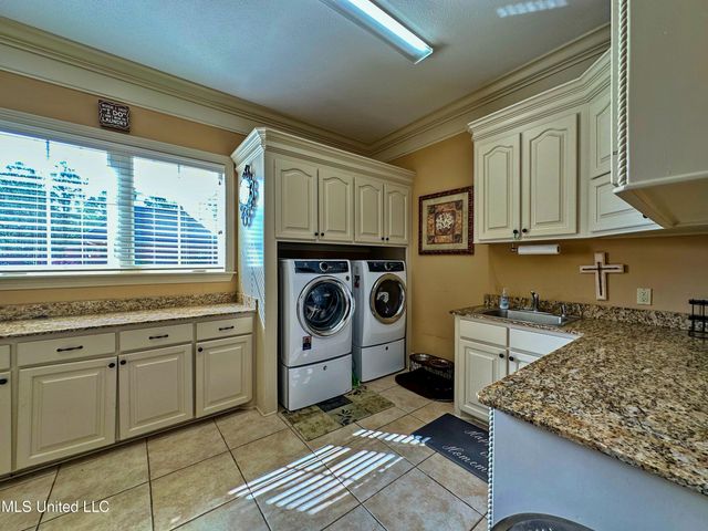 3375 N Ratliff Road, Jackson, MS 39209