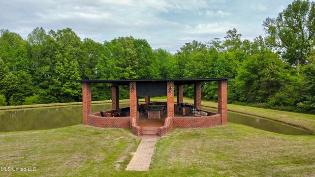 3375 N Ratliff Road, Jackson, MS 39209