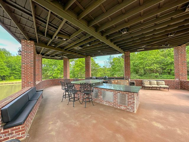 3375 N Ratliff Road, Jackson, MS 39209
