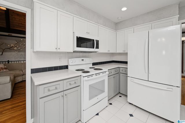 2659 APOLLO CIRCLE, Hoover, AL 35226
