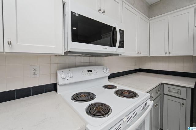 2659 APOLLO CIRCLE, Hoover, AL 35226
